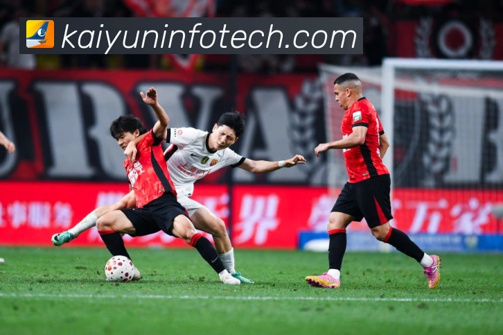 以弗勒里为核心解析冰球技巧与比赛策略全面指南